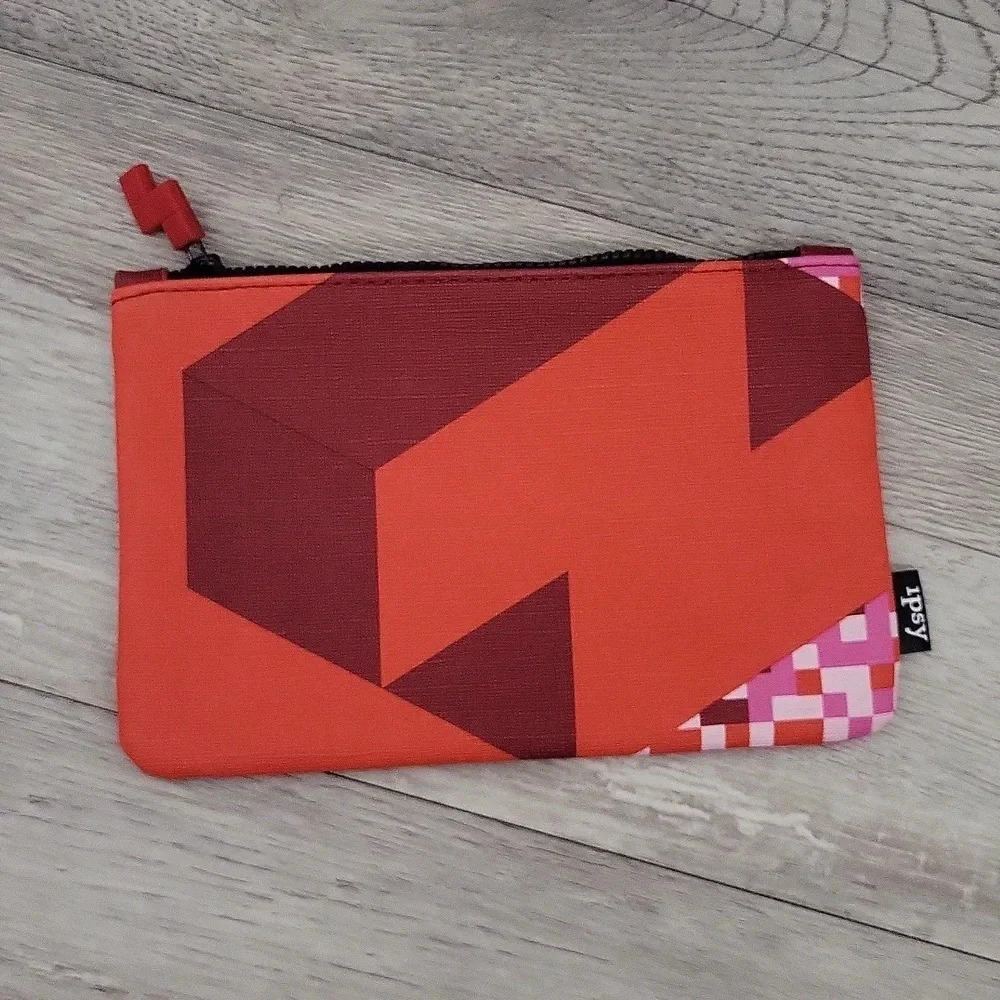 Ipsy Tetris Red Zippered Cosmetic‎ Pouch Gamer NWOT